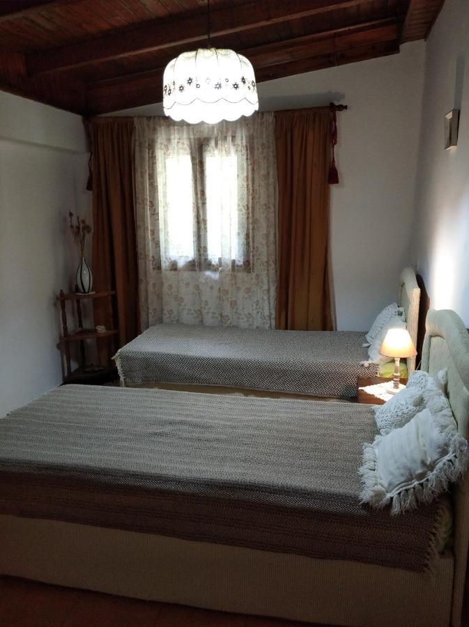 Mila La Villa Kastron  ภายนอก รูปภาพ